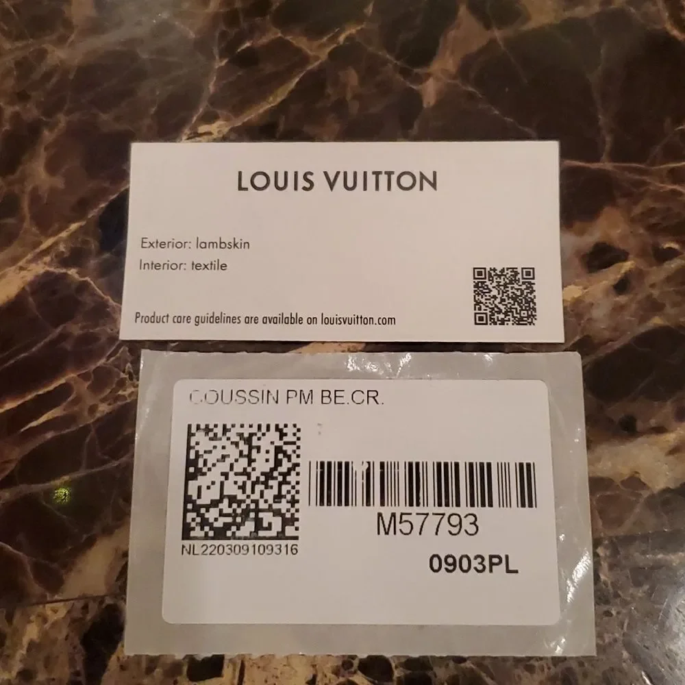 Authentic LOUIS VUITTON COUSSIN PM-Cream!